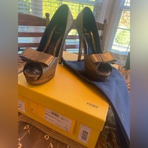 Fendi gold high heel platform pumps shoes size 38.5 US 8.5